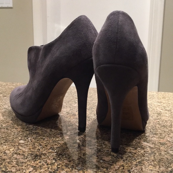 New Dark Grey Suede Bootie Heels - Aldo - Picture 2 of 2